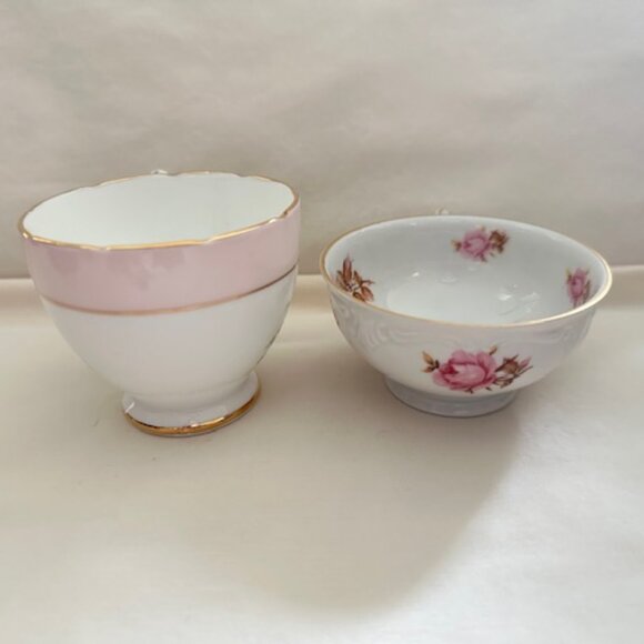 Pair of Vintage Teacups - Picture 4 of 9